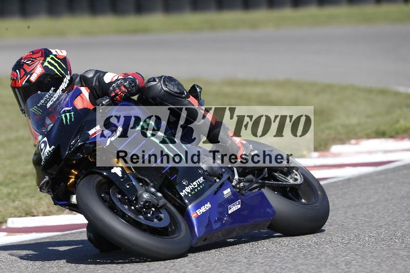 /Archiv-2025/49 26.08.2025 Cornu Master School ADR/blau-bleu/9